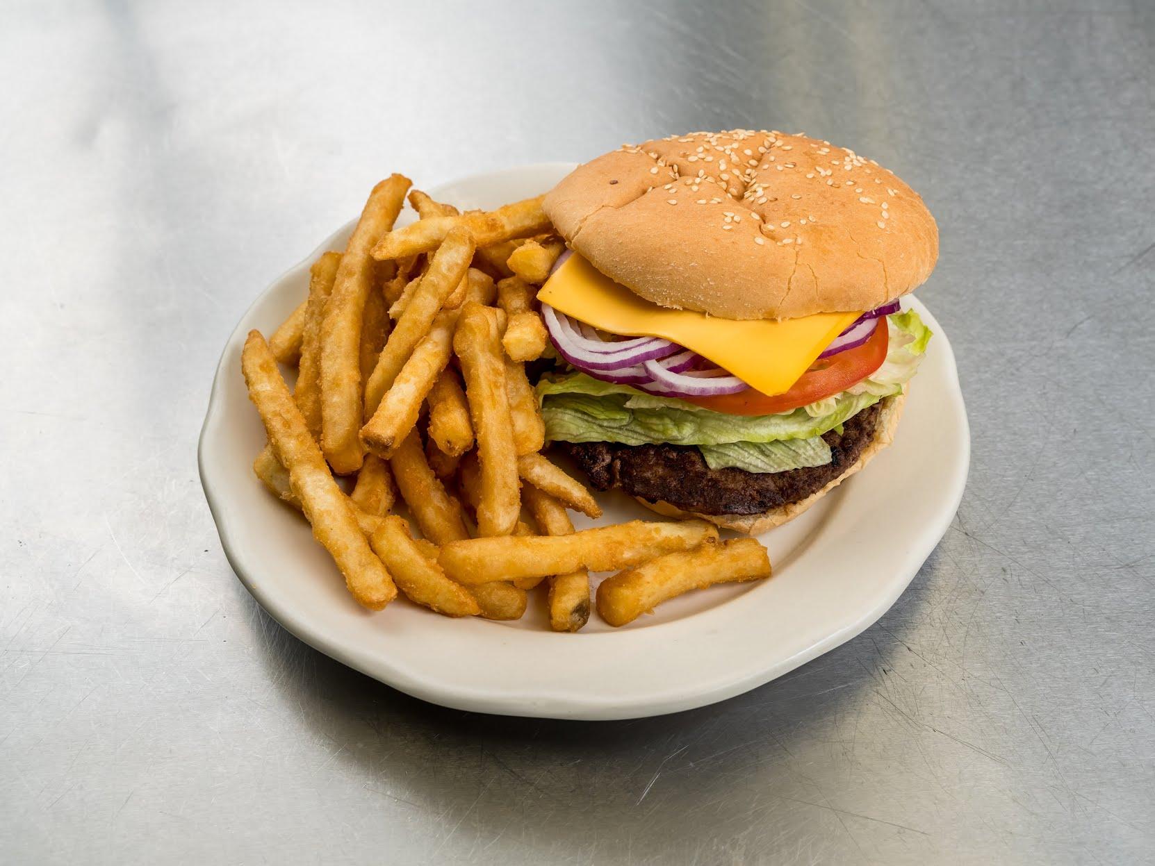 D&B Deli & Grocery